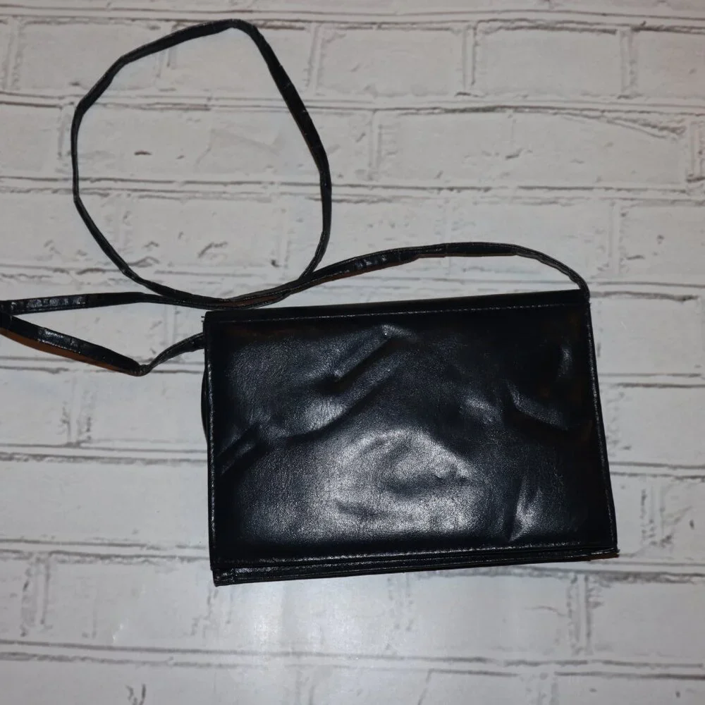 💙 Navy Blue Vintage Purse · 8.5